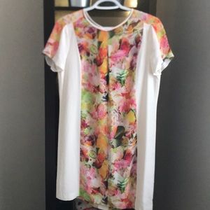 White/floral dress Club Monaco size 6